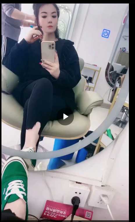 身材好，胸大的少妇